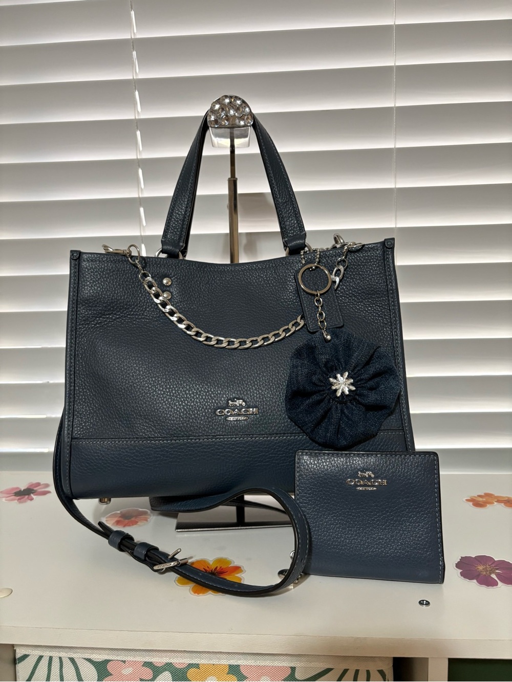 Coach Dempsey Carryall Tote Bag Set